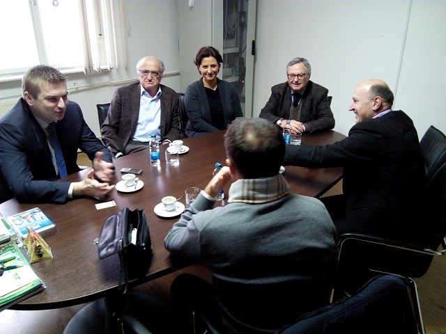 IMG 20150205 091212